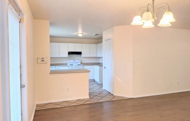 ~~$300 Off 3rd Months Rent~~Spacious 4 bedroom 2 bath Available for Immediate Move In