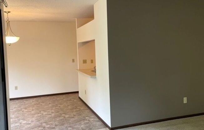 1 bed, 1 bath, 755 sqft, $1,295, Unit 327-F