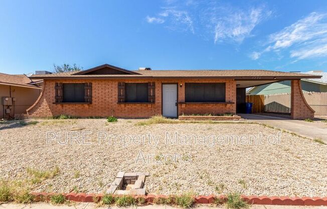 1226 W NOPAL PL