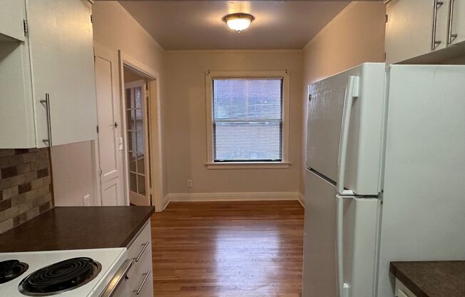 Studio, 1 bath, 522 sqft, $1,195, Unit 63