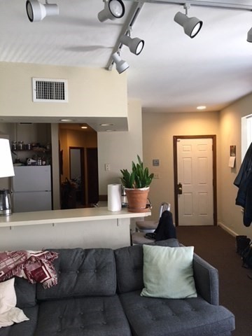 538 TREMONT