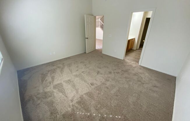 3 beds, 2.5 baths, $1,975