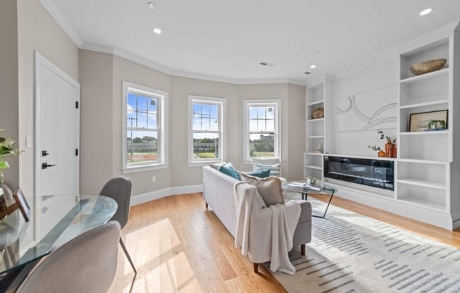 31 BOARDMAN ST PATH