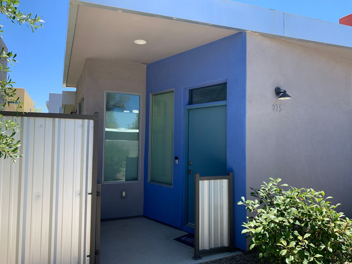 2 bedroom 3 bath