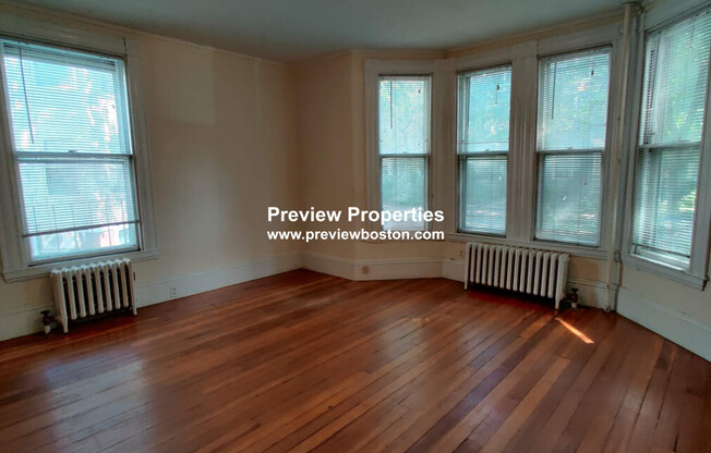 381 Harvard St.