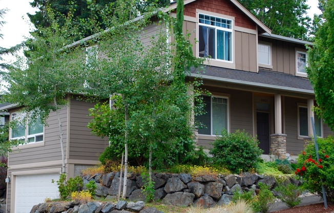 Wonderful Home Near Downtown Bothell!