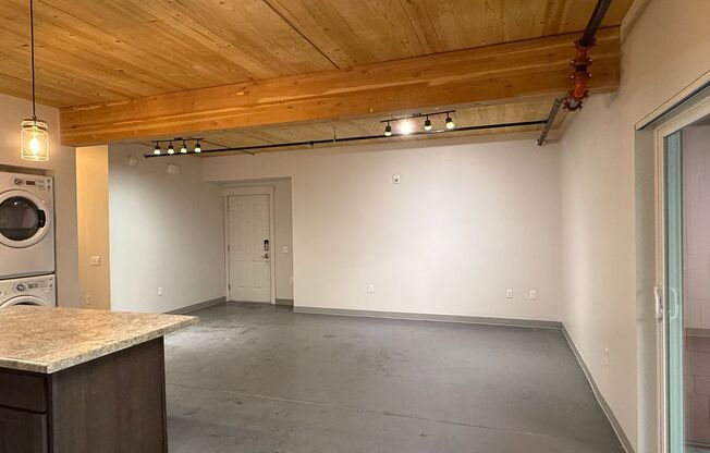 Apartment available at the Cheney Park Commons!