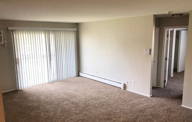 2BR, 1BA A-style Livingroom