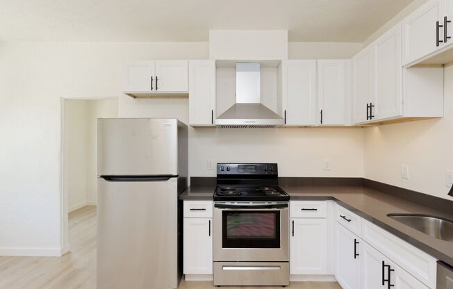 2 beds, 1 bath, 650 sqft, $2,495, Unit 106