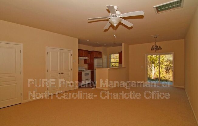 7364 GALLERY POINTE LN