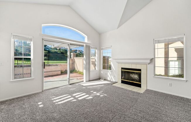 Charming 2 Bed | 2 Bath Single-Story Home with Golf Course Views!