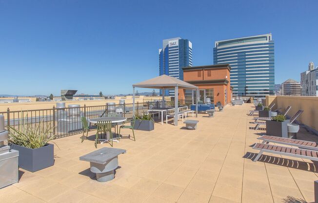 2 beds, 2 baths, $2,995, Unit #513