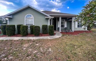 Pet Friendly 3BR/2BA Home on 1 acre in SW Gainesville - available September 1!