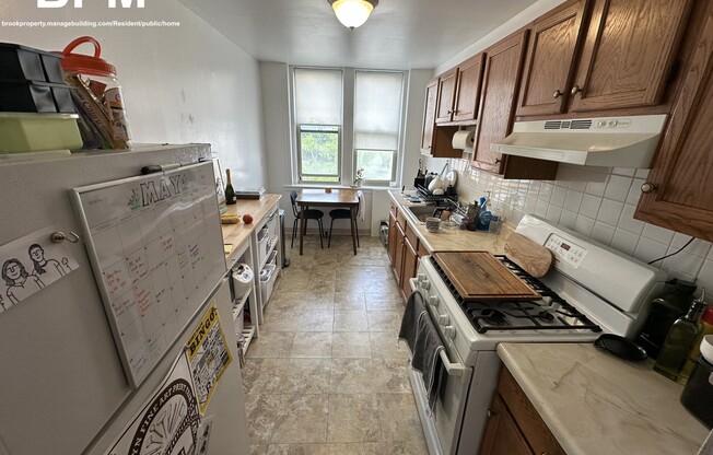 1 bed, 1 bath, $2,500, Unit 21