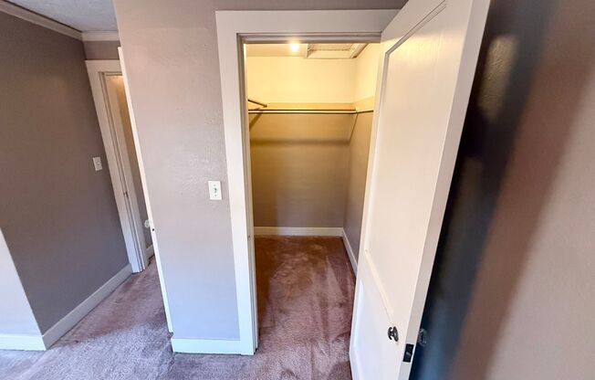 2 beds, 1.5 baths, 1,160 sqft, $1,750, Unit 7342