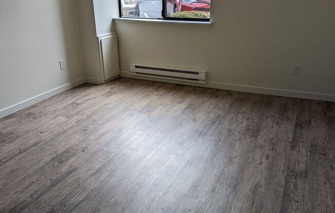 1 bed, 1 bath, 610 sqft, $1,675, Unit C104