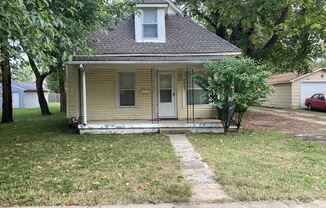 2443 W 3rd St N
