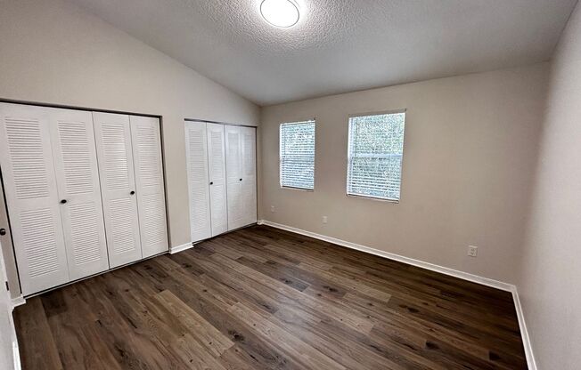 2 beds, 1.5 baths, $1,245, Unit Unit 32