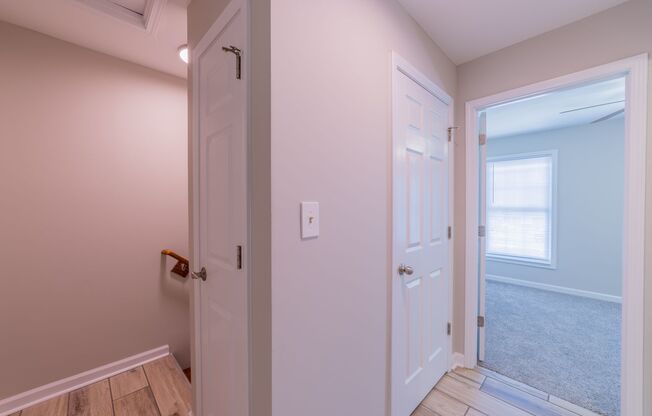 3 beds, 1.5 baths, 1,075 sqft, $1,650, Unit 723HCI