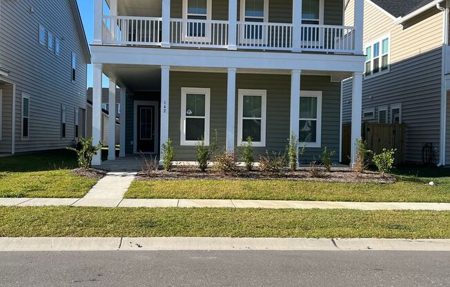 Stunning 4 Bedroom 4.5 Bath Home In Summer's Corner~