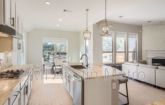 21808 ESMERALDA DR