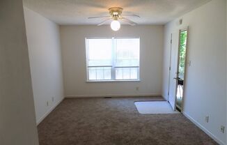 2 beds, 1 bath, 850 sqft, $695, Unit D