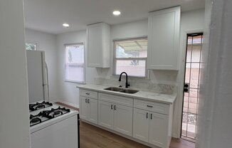 737 VERNON DR