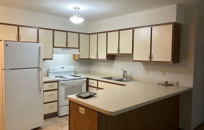 2 beds, 1 bath, $1,149.99