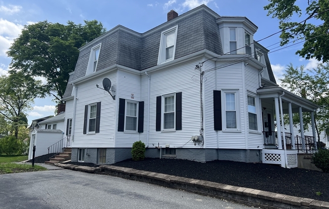 9 ARLINGTON ST