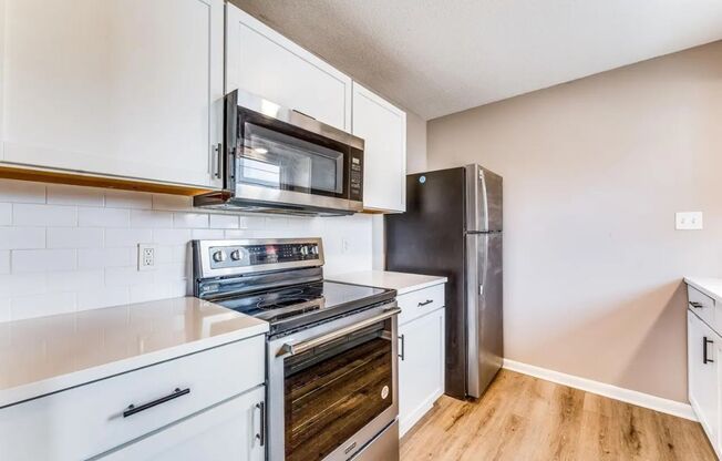 3 beds, 1 bath, $1,350