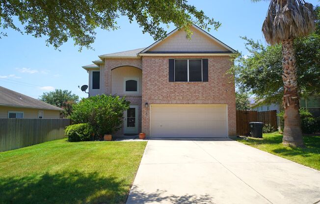 Lovely Cul-De-Sac Home in Schertz/Cibolo Now Available. Realtor Commission: $350