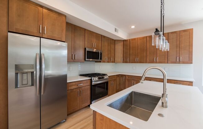 4 Bed Grays Ferry Home