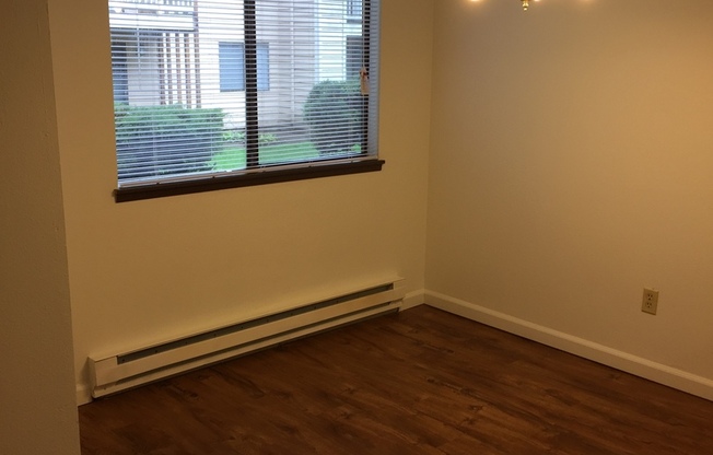 1 bed, 1 bath, 780 sqft, $1,489, Unit K104