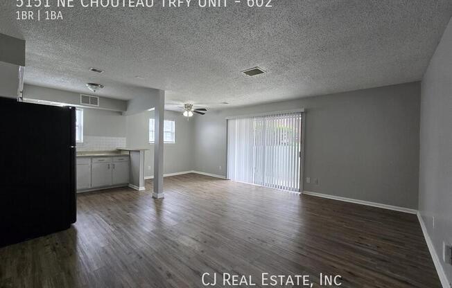 5151 NE CHOUTEAU TRFY