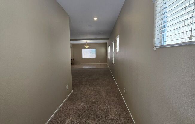 A Stunning 4 Bedroom Home in South West Las Vegas (Mountains Edge)