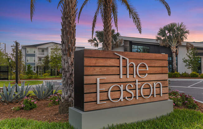 The Easton Riverview Apartments