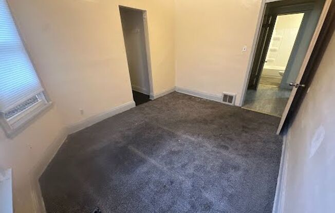 2903 -2905 W Pierce St.