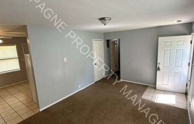 Single Family Home in Ruskin - All Vouchers Accepted