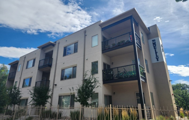 430 W Pikes Peak Ave