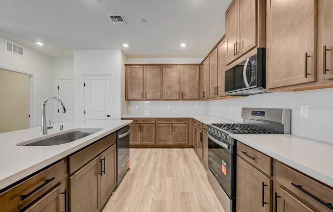 3 beds, 2.5 baths, $2,695