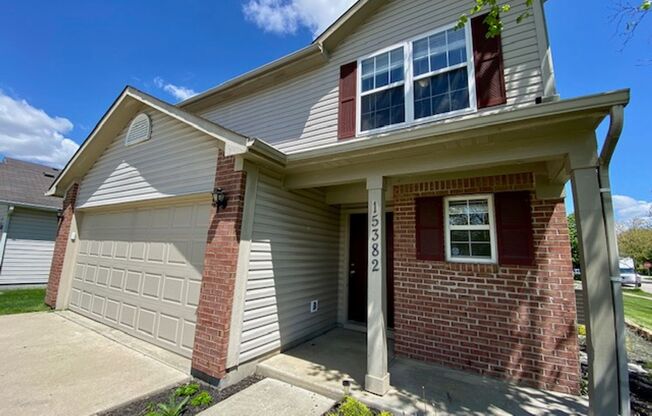 Fabulous 3 Bed, 2.5 Bath Home in Desirable Noblesville Neighborhood!