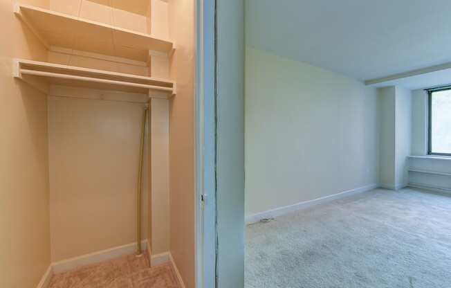 Studio, 1 bath, $1,495