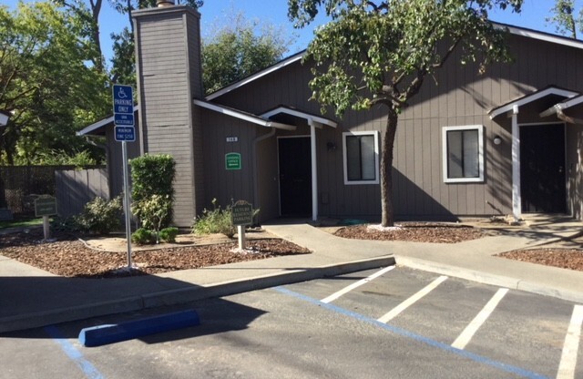 1 bed, 1 bath, 668 sqft, $1,700, Unit 156