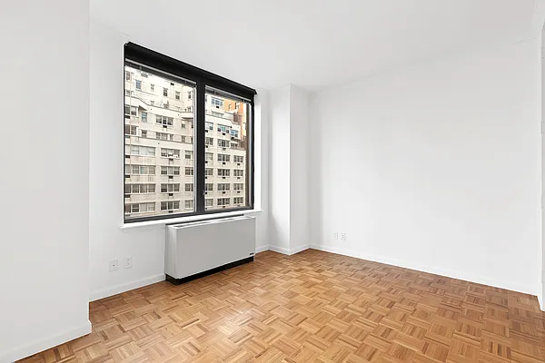 Studio, 1 bath, $6,350, Unit 6D