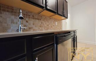 1 bed, 1 bath, $2,695, Unit 5E