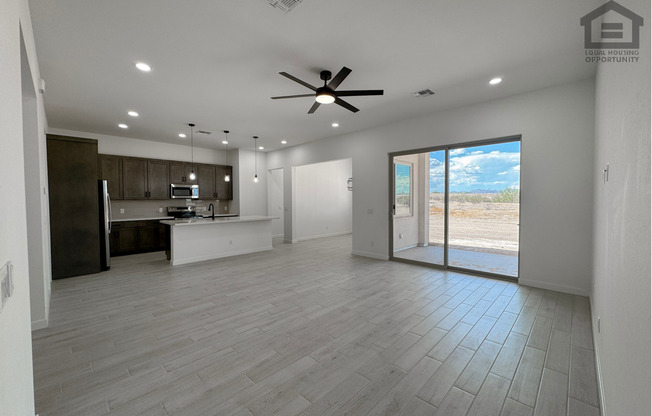 3Bed/2Bath House in North Surprise! BRAND NEW! NEVER LIVED IN! 1 ACRE LOT!