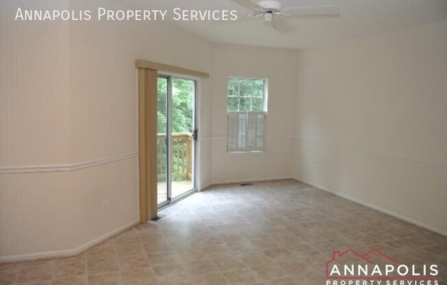 2320 SANDY WALK WAY