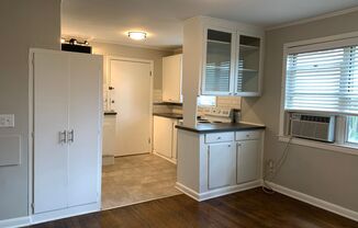 1 bed, 1 bath, 500 sqft, $995, Unit Unit B