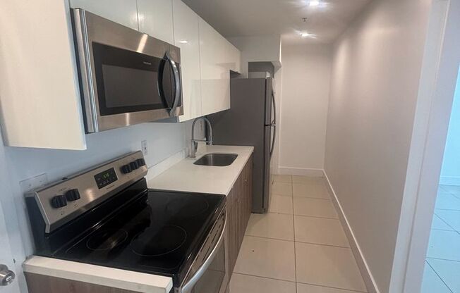 2 beds, 1 bath, 550 sqft, $1,895, Unit 821-203