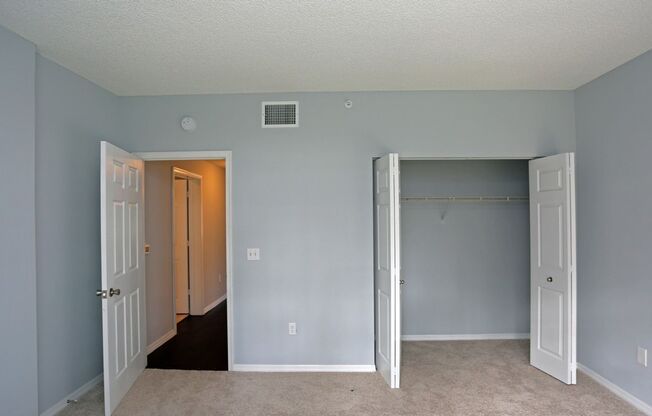 2 beds, 2 baths, 1,600 sqft, $2,100, Unit F-2